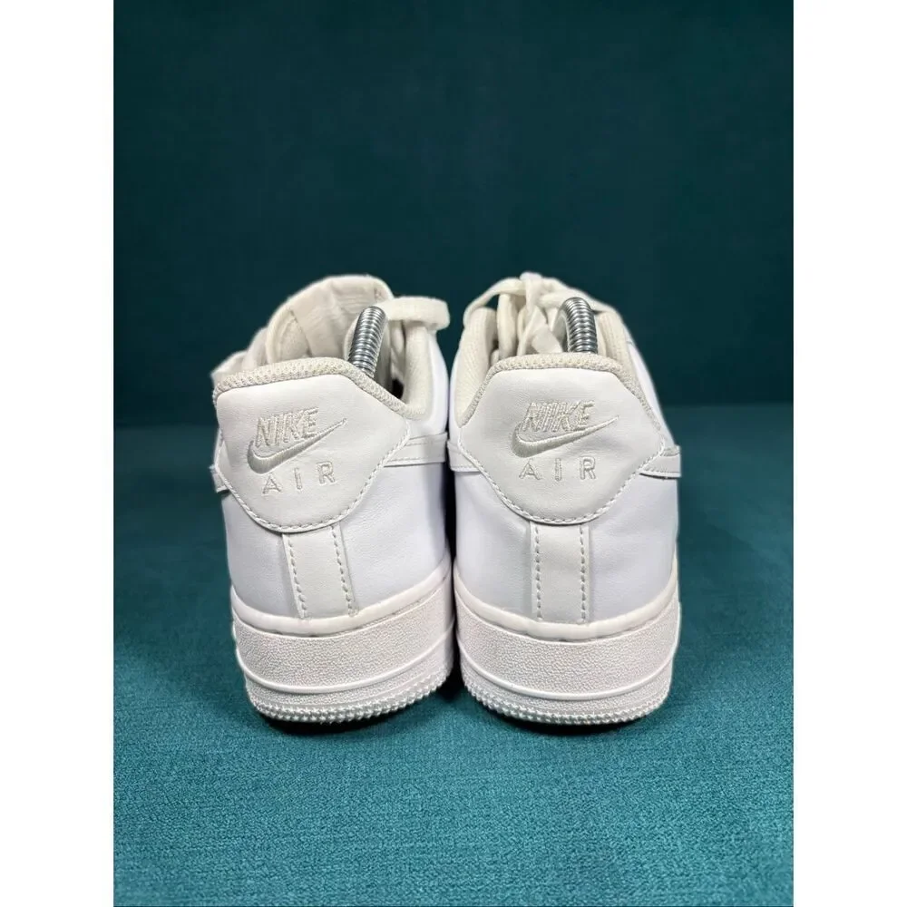 Nike Air Force 1 Low ‘07 Triple White DD8959-100 Women’s Size 9